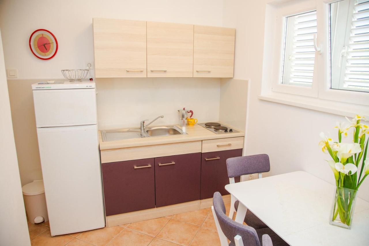 Tonica Apartments Novalja Ngoại thất bức ảnh